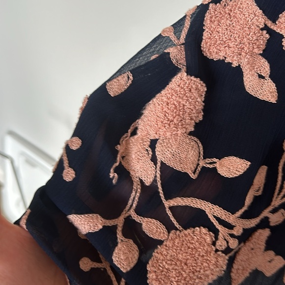 Mave-Franca textured embroidered blouse - Picture 6 of 6